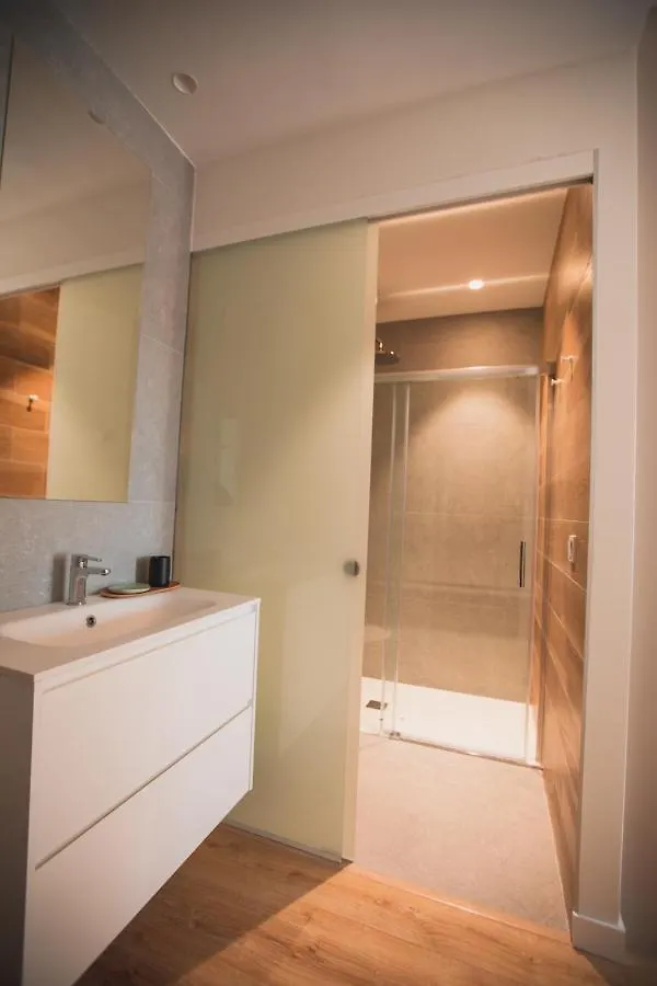 Liberty Suites With Ac License Ess02716 San Sebastián